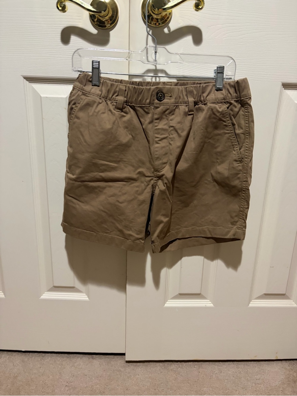 chubbies Men's Tan Flat-Front Casual Shorts